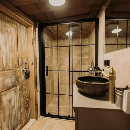 Suare Otel Alaçatı