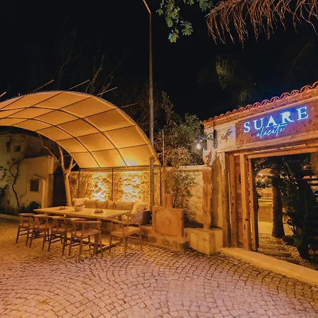 Suare Hotel *