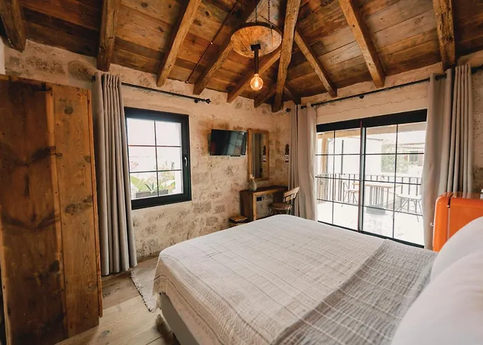 Suare Adults Only * Alaçatı