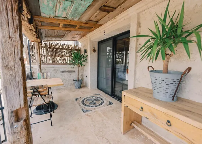 Hotel Suare Adults Only